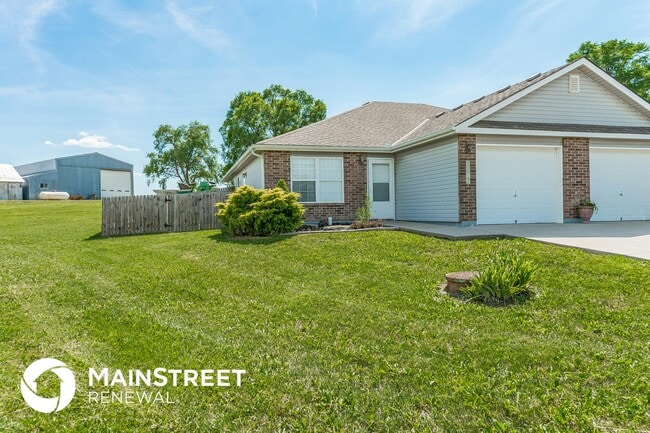 Photo - 1402 Eagle Dr