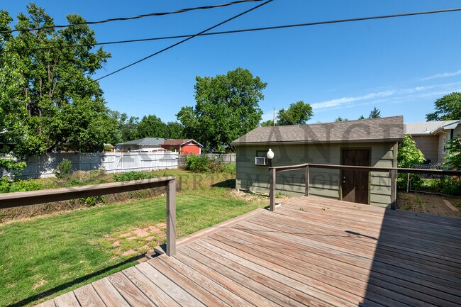 Photo - 749 N Westridge Dr