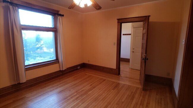 Photo - 2713 Delaware St SE Unit 2