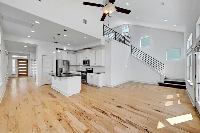 Photo - 2308 Hermia St Casa