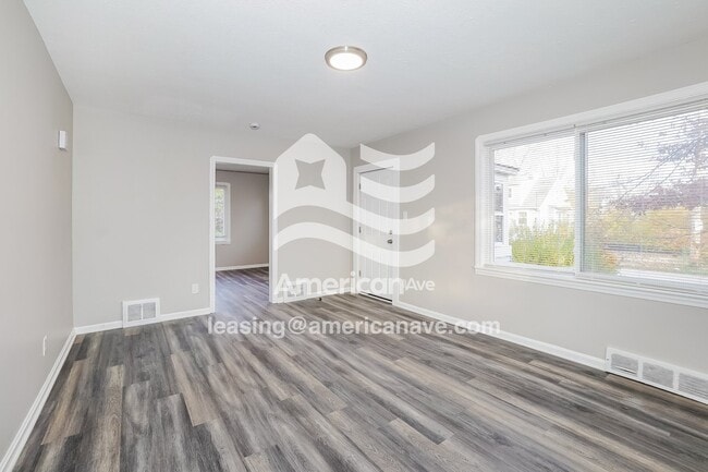 Photo - 12901 Kadel Ave