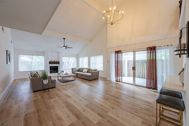 Photo - 12719 Ashford Knoll Dr