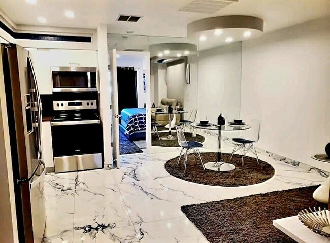 Photo - 474 S Calle Encilia Unit E