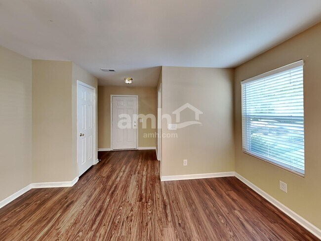 Photo - 132 Nacoochee Way