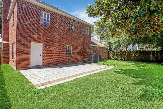 Photo - 12818 Chamberlain Dr