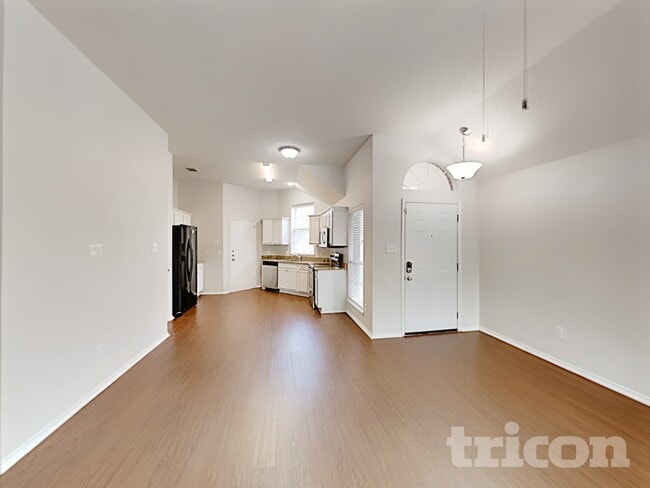 Photo - 906 Pheasant Dr
