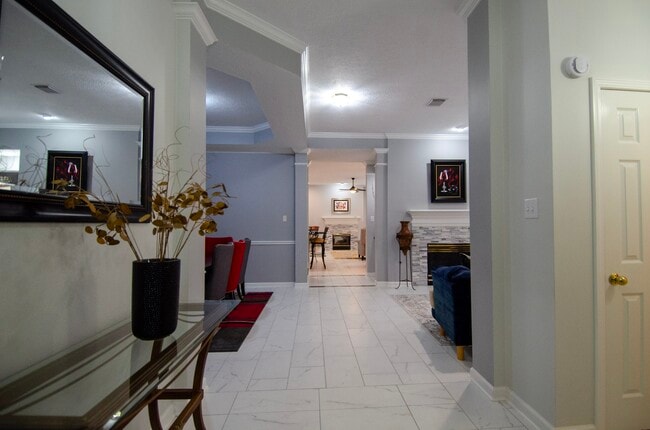 Photo - 1211 Campton Ct