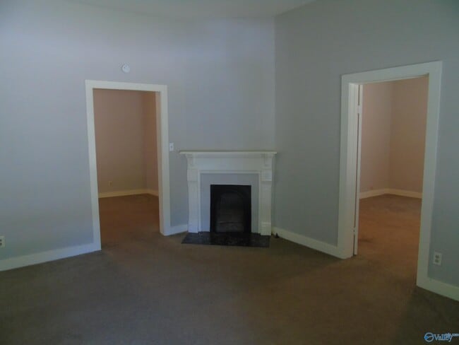 Photo - 517 Oshaughnessy Ave NE