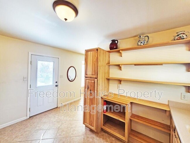 Photo - 5821 S Keomah St