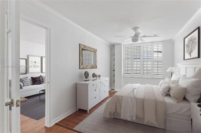 Photo - 5555 Collins Ave Unit 7P