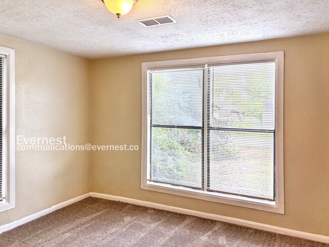 Photo - 815 Roosevelt