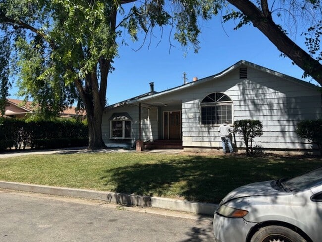Building Photo - Colusa 3 Bedroom Home Available