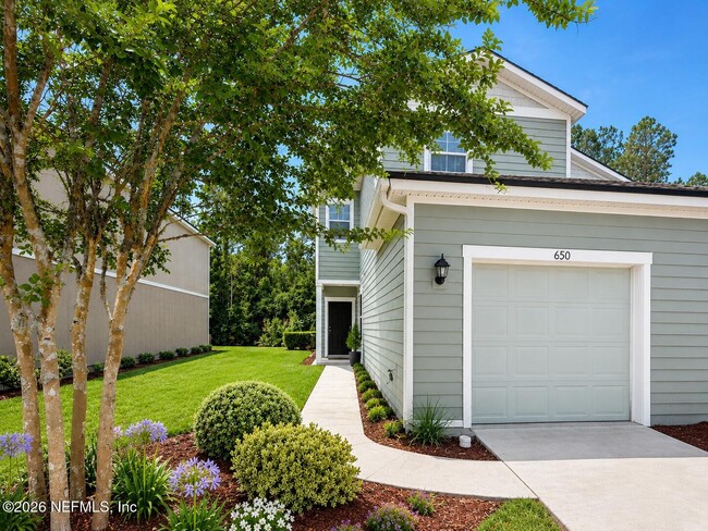 Building Photo - 650 Servia Dr