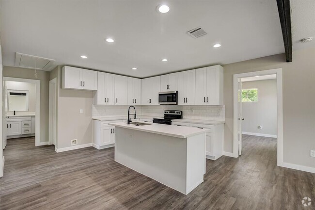 Building Photo - 4513 Cavalcade St Rental