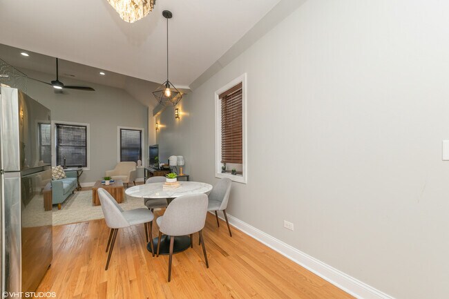 Photo - 2009 W 17th St