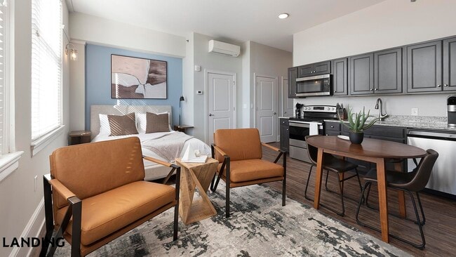 Photo - 187 N Church St Unidad 906