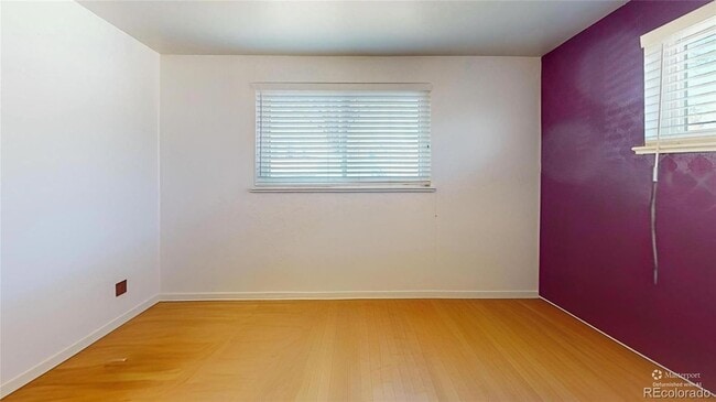 Photo - 2512 S Stuart St