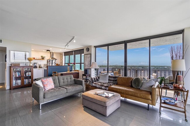 Building Photo - 780 NE 69th St Unit 1410