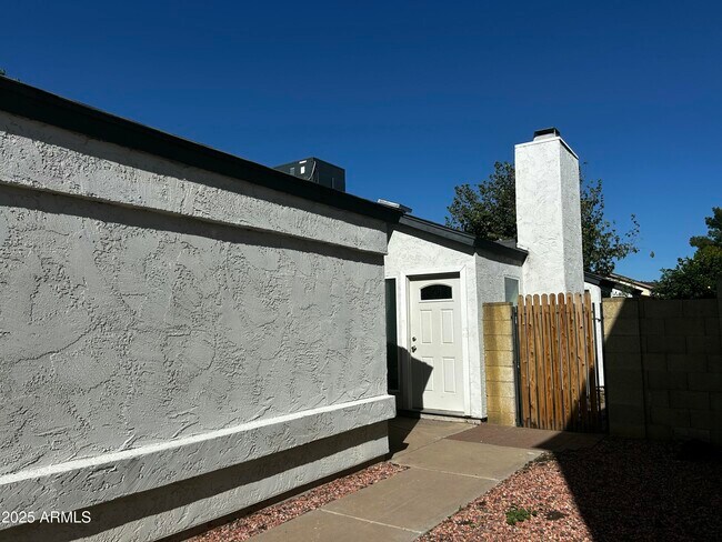 Photo - 4020 W Chama Dr