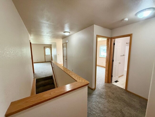 Photo - Ranch Style Home Located on Dead-End Street, Easy Access to I-25