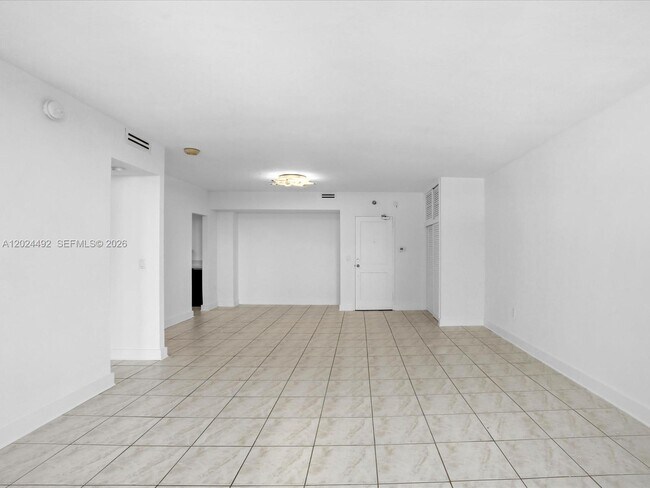 Photo - 10185 Collins Ave Unit 703