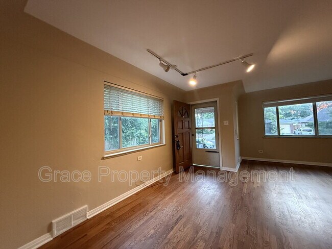 Photo - 2620 S York St House