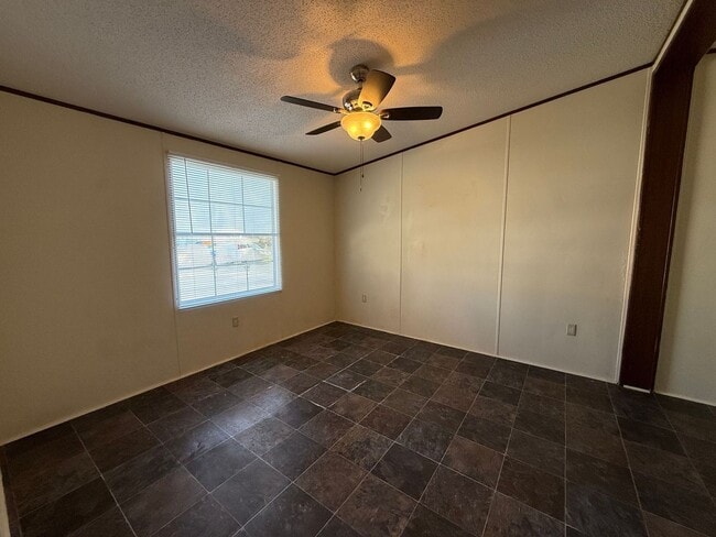 Photo - 3 Bedroom 2 bath mobile home