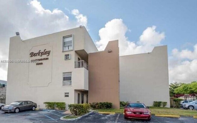 Photo - 10900 SW 104th St Unit 210