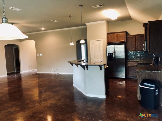 Photo - 606 Tumbleweed Dr