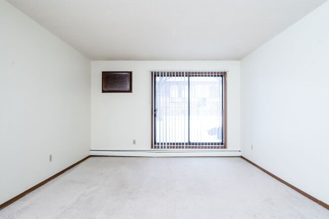 Heritage Heights Apartments
