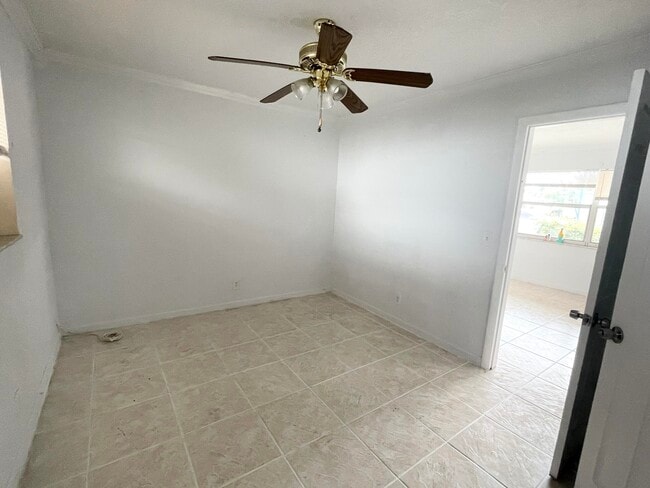 Photo - 531 C St Unit 4