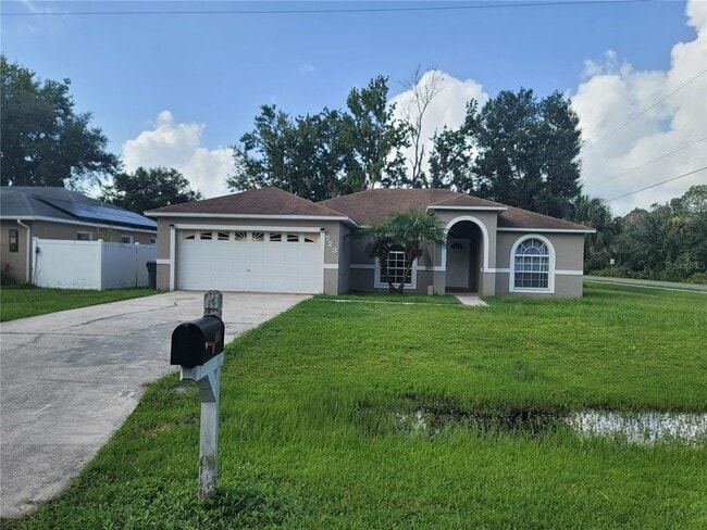 Building Photo - 723 Bobolink Ct Rental