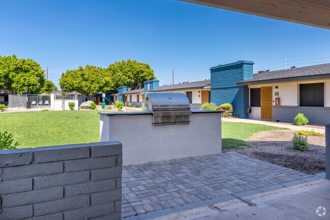Shaded Grill Area