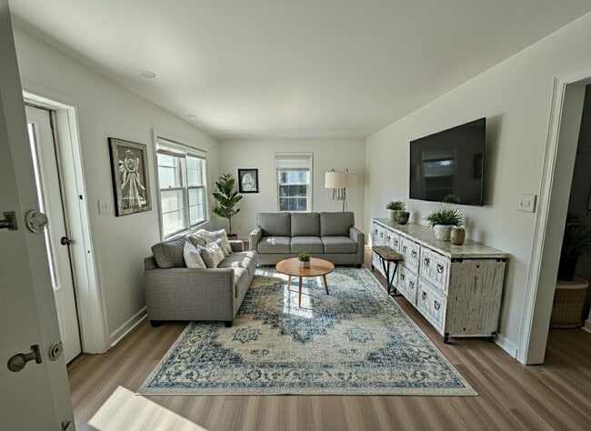 1701 Franklin Ave