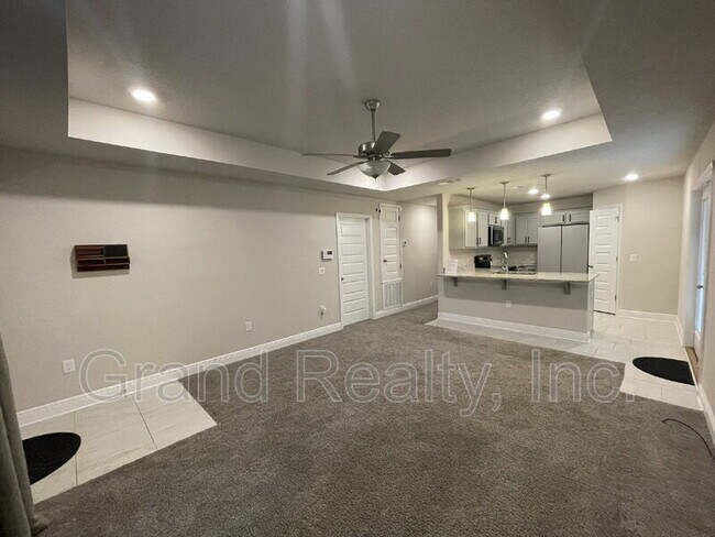 Photo - 4293 Castille Ave