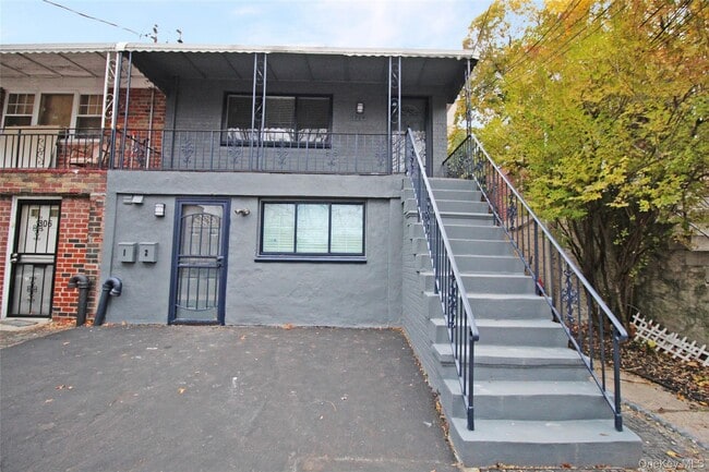 Building Photo - 304 Woodworth Ave Unit 2