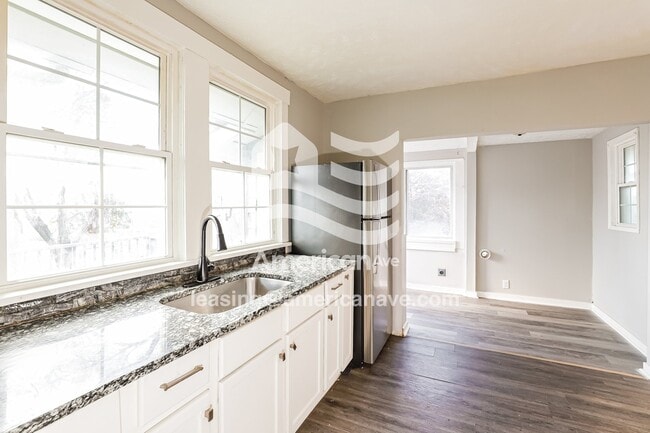 Photo - 6006 S 20th Ave