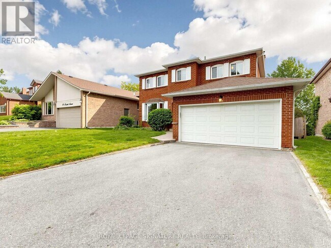 Photo - 94 Howlett Ave