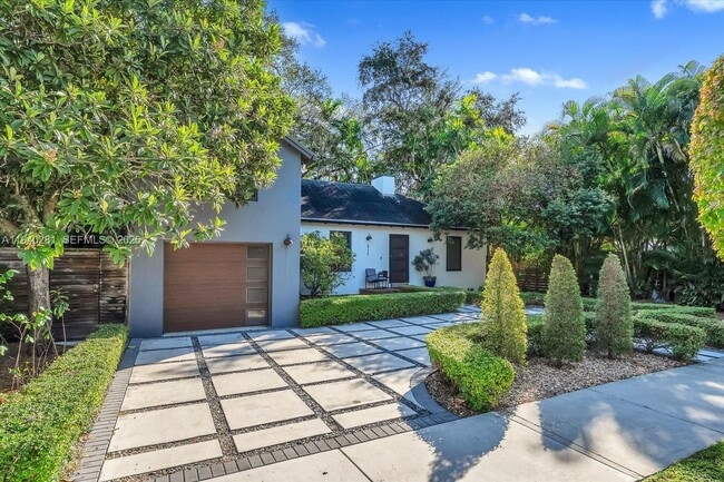 Photo - 8225 NE 8th Ct