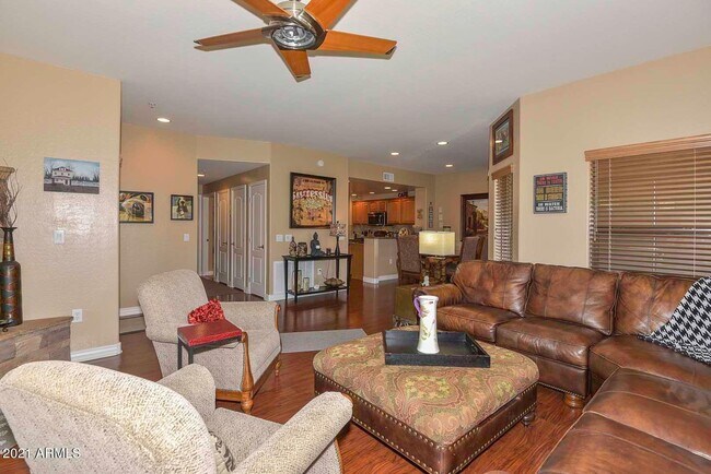 Photo - 21320 N 56th St Unidad 2162