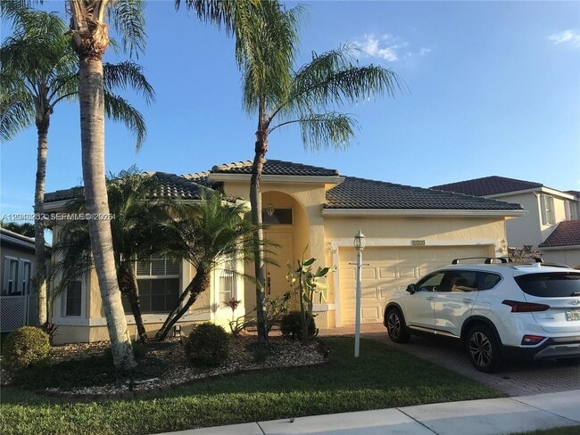 Building Photo - 4729 NW 120th Dr