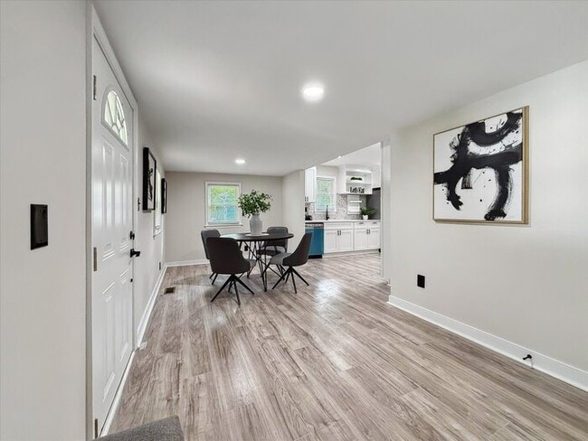 Photo - 3885 Strawberry Plains Rd