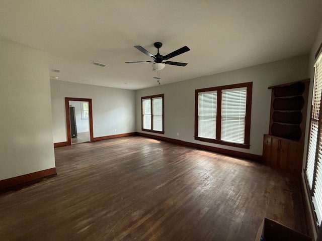 Photo - 631 Dallas St