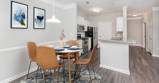 Grand Oasis Apartment Homes