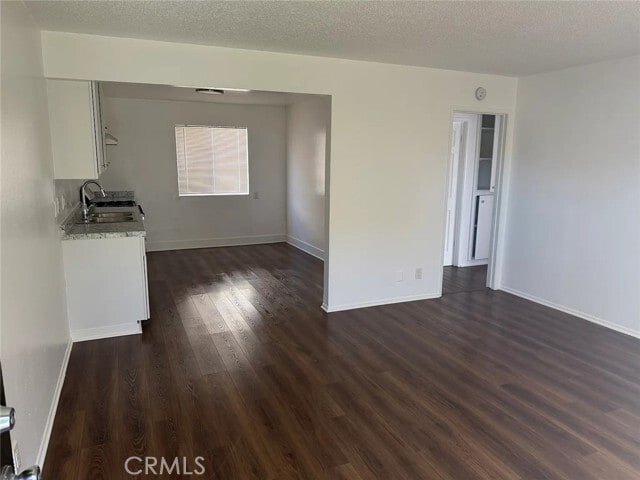 Photo - 14505 Alburtis Ave