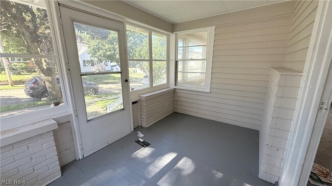 Photo - 721 Polk Ave