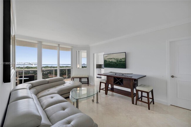 Photo - 4779 Collins Ave Unidad 1706
