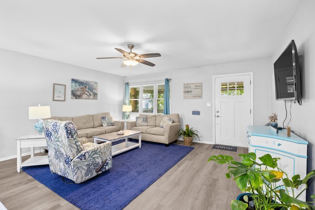 807 Bellamy Rd