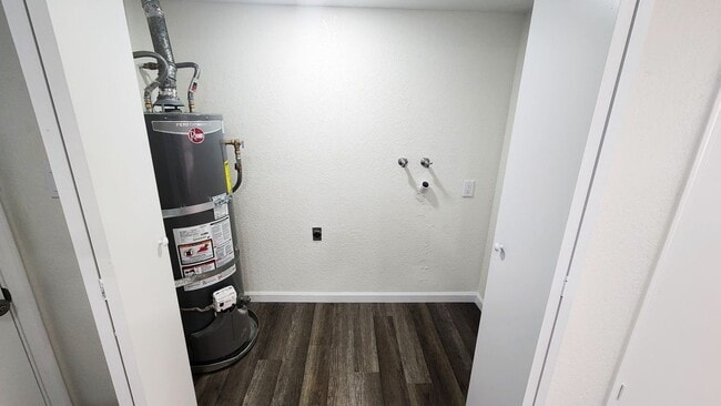 Photo - 809 K St Unit B