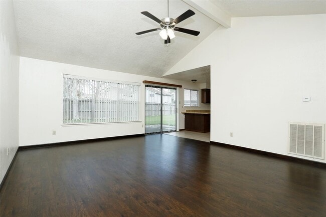 Photo - 1418 Crawley Ct